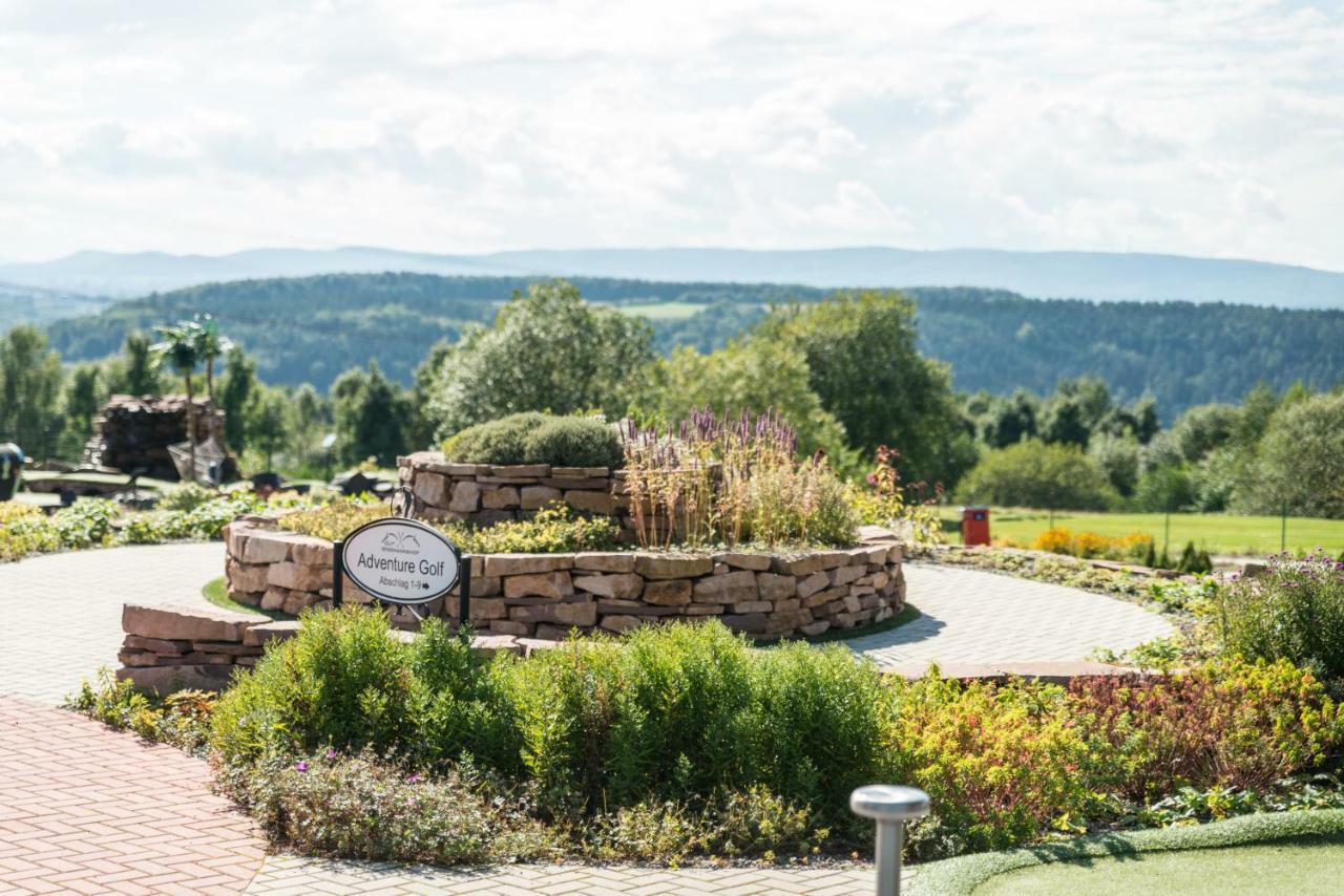 Hotel & Golfrestaurant Gut Wissmannshof Staufenberg  Екстериор снимка