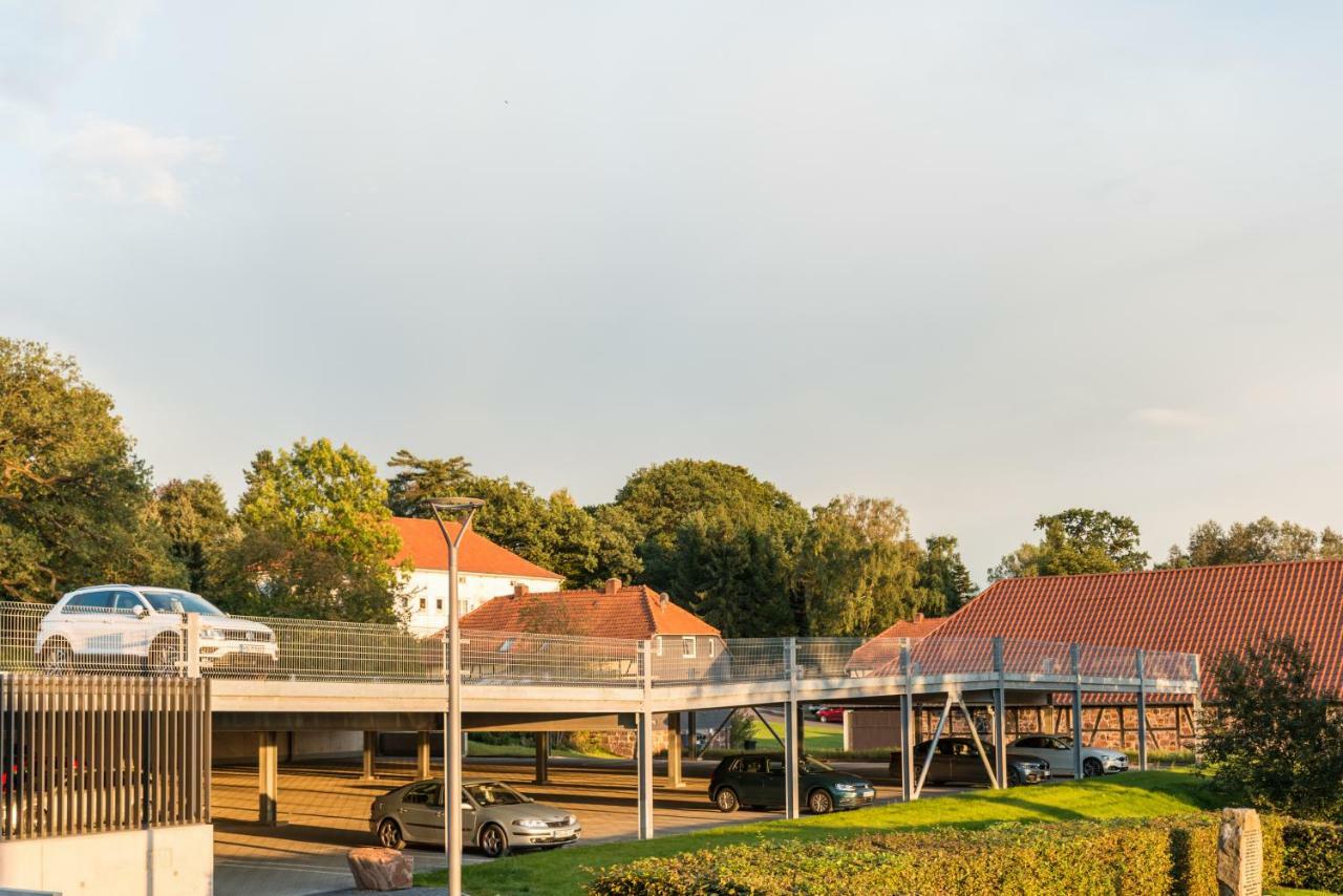 Hotel & Golfrestaurant Gut Wissmannshof Staufenberg  Екстериор снимка